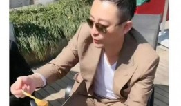 张兰爆料酸辣粉视频播放,视频播放引发热议