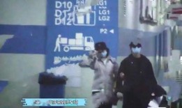 被偷拍的艺人狗仔爆料视频,艺人隐私泄露，狗仔队行为引发热议