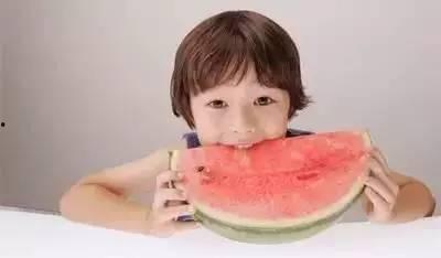 娱乐吃瓜酱假装心脏病,揭秘背后惊人真相!